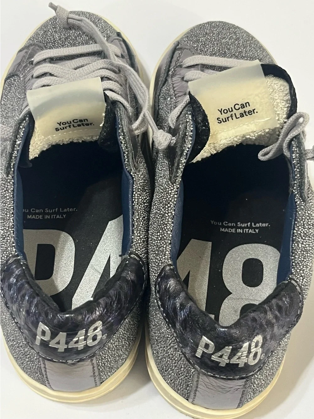 P448 John Sneakers in Sparkling Silver & Black Glitter Sz 6